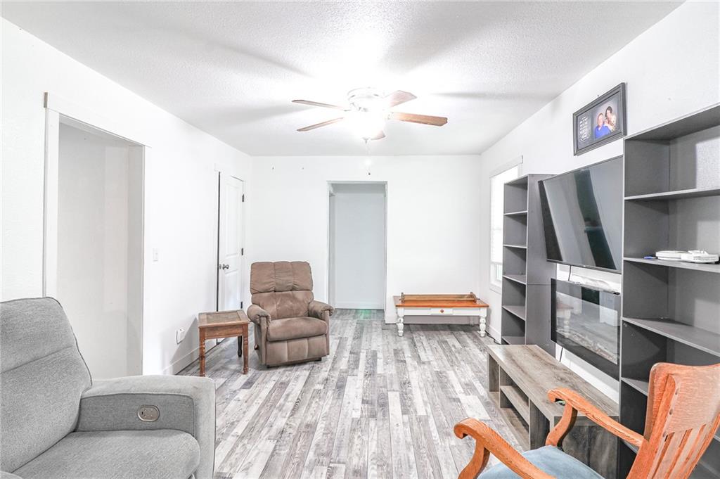 214 E 1st Street, Appleton City, MO 64724 — photo 2