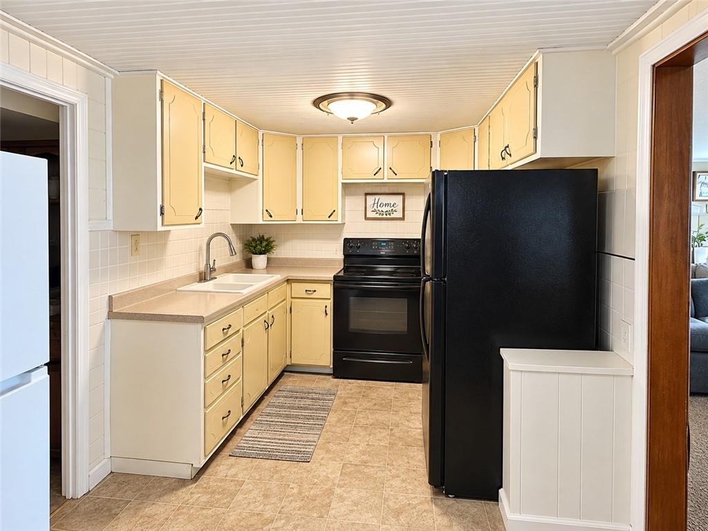 406 Devon Street, Independence, MO 64055 — photo 2
