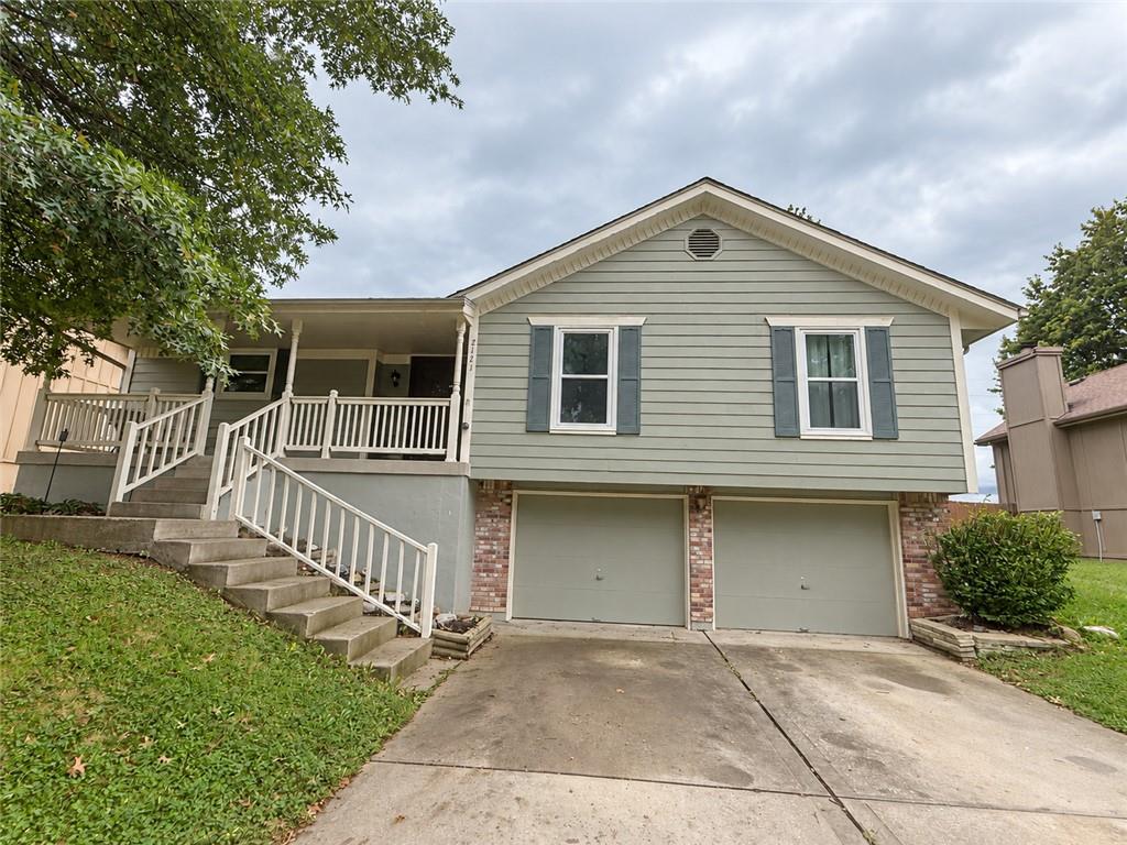 2121 NW Hidden Pointe Court — photo