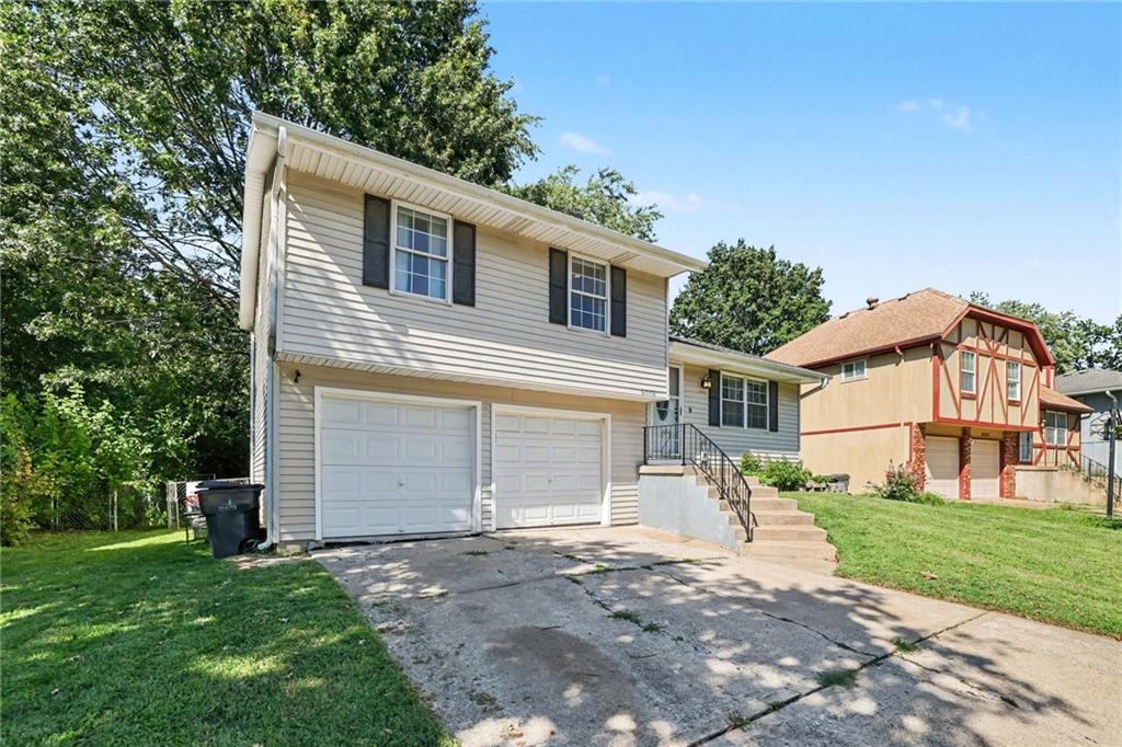 2018 E Mohawk Court, Olathe, KS 66062 — photo 2