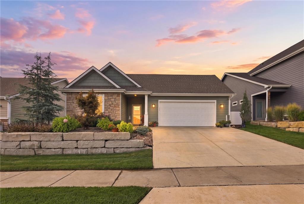 419 N Daylily Drive — photo