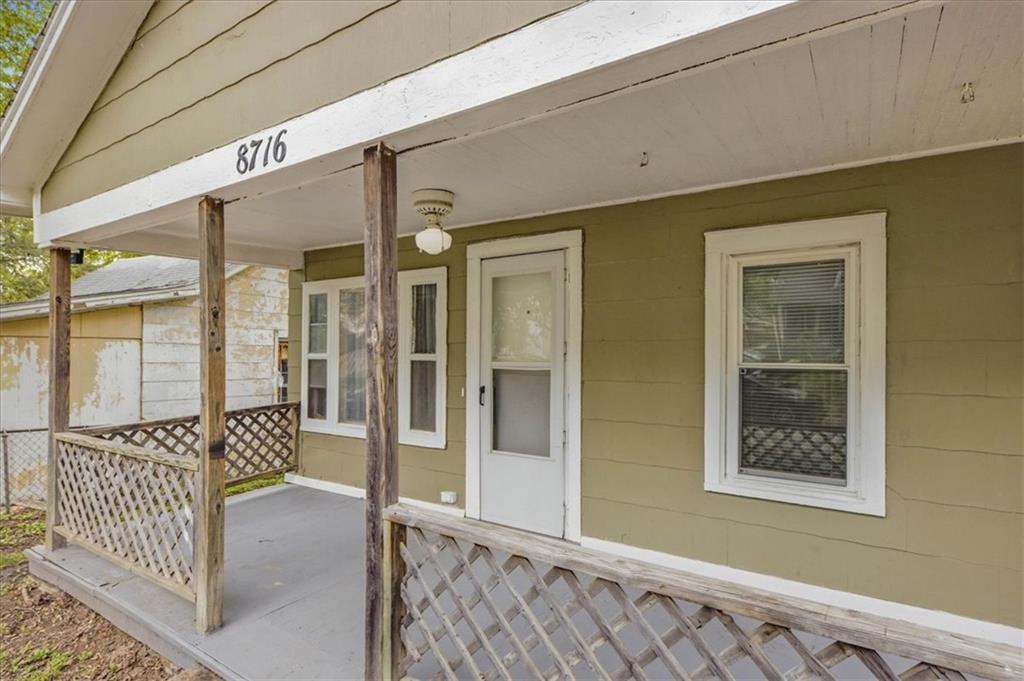 8716 E Roberts Street, Independence, MO 64053 — photo 3