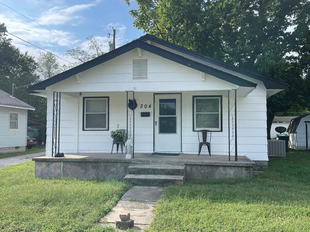 304 E Rose Street — photo