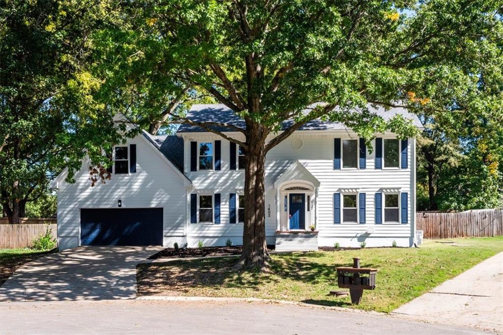 1402 NW Weatherstone Lane — photo