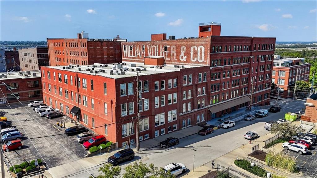 200 Main Street 512 — photo