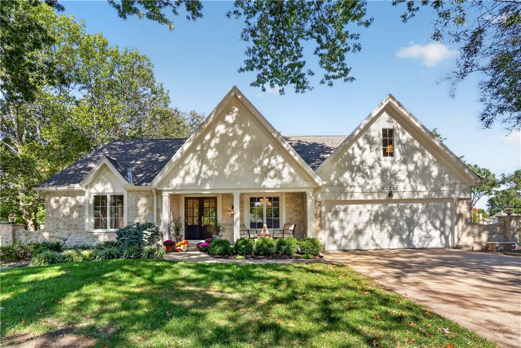 12710 Pembroke Lane — photo