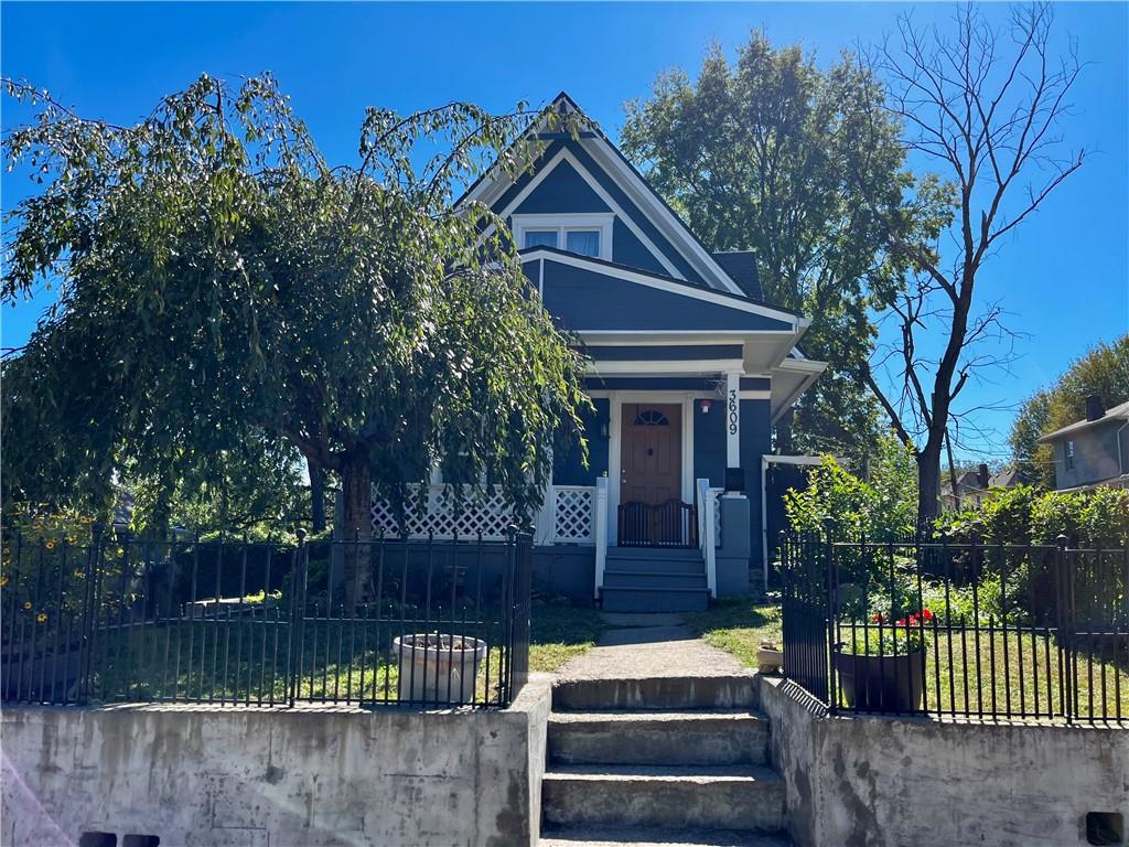 3609 Anderson Avenue — photo
