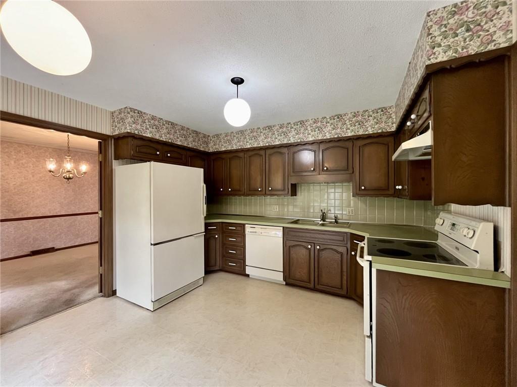 14908 E 33rd Street S, Independence, MO 64055 — photo 2
