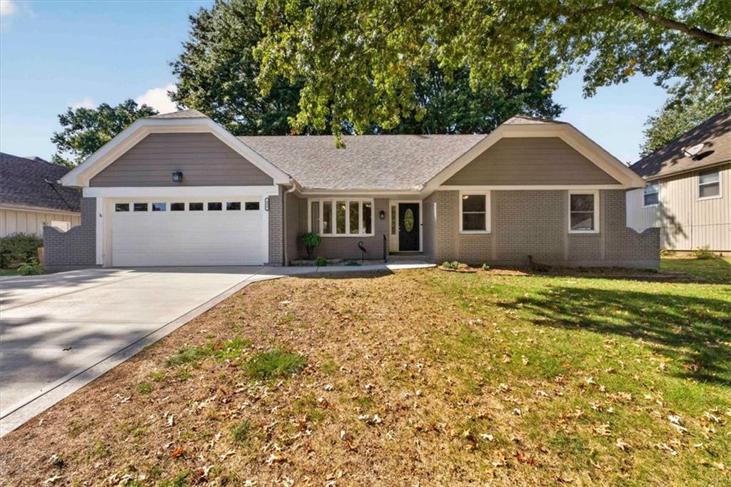 406 SE Richardson Place — photo