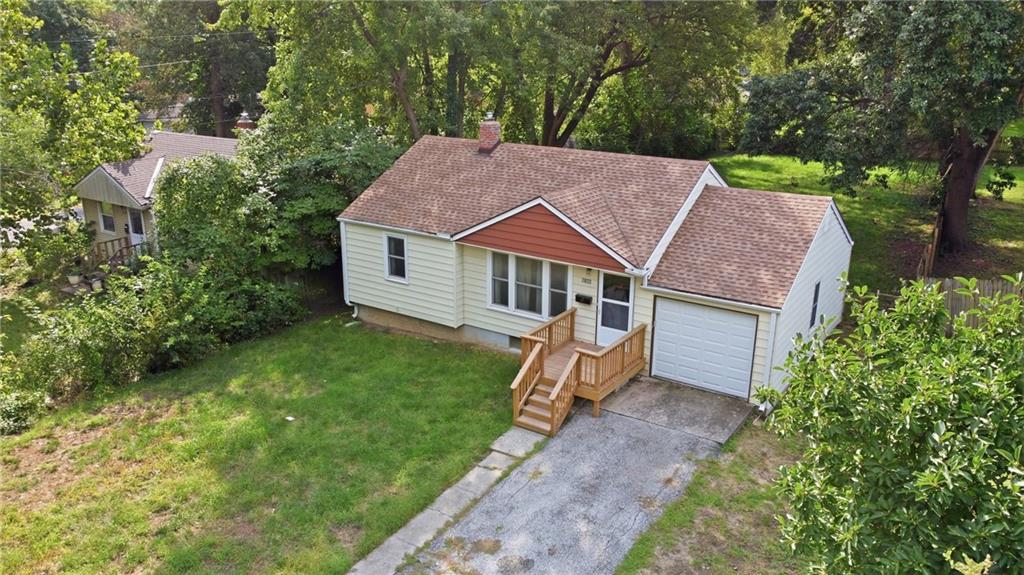 9209 E 67th Terrace, Raytown, MO 64133 — photo 2