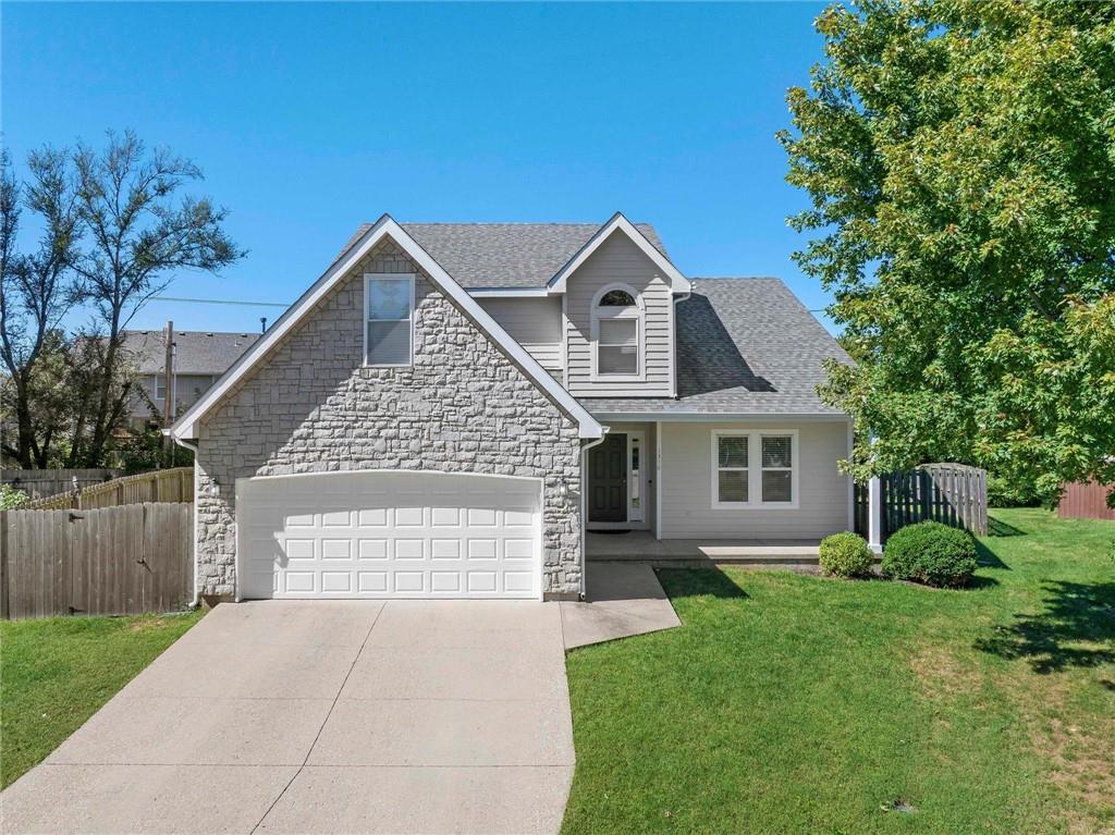 1310 S Pin Oak Circle — photo