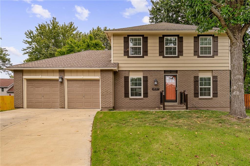 1807 S Kiowa Court — photo