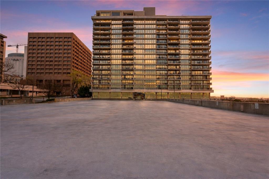 600 Admiral Boulevard 604 — photo