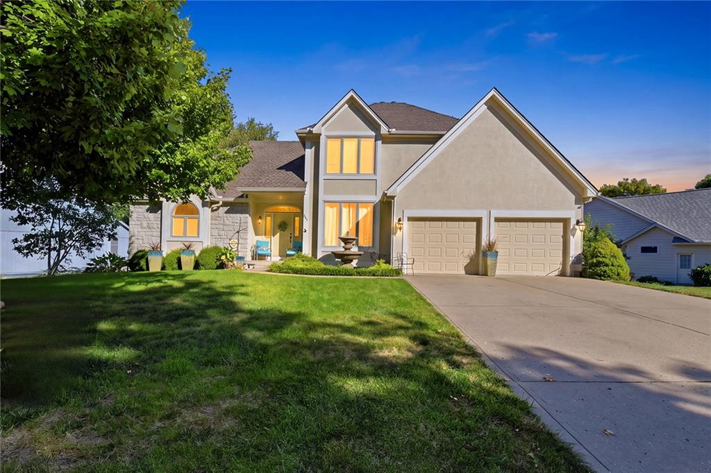 607 NW Brookhaven Drive — photo