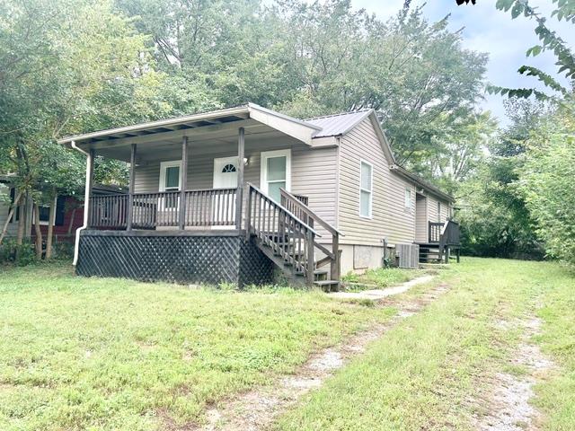 810 S Woodbury Street — photo