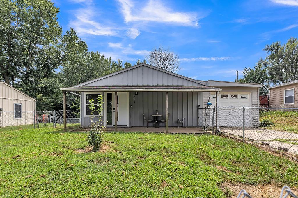 4904 Shawnee Road — photo