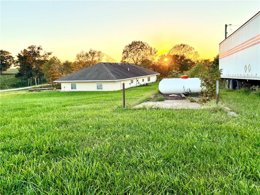 5975 Grindstone Road, Cameron, MO 64429 — photo 2