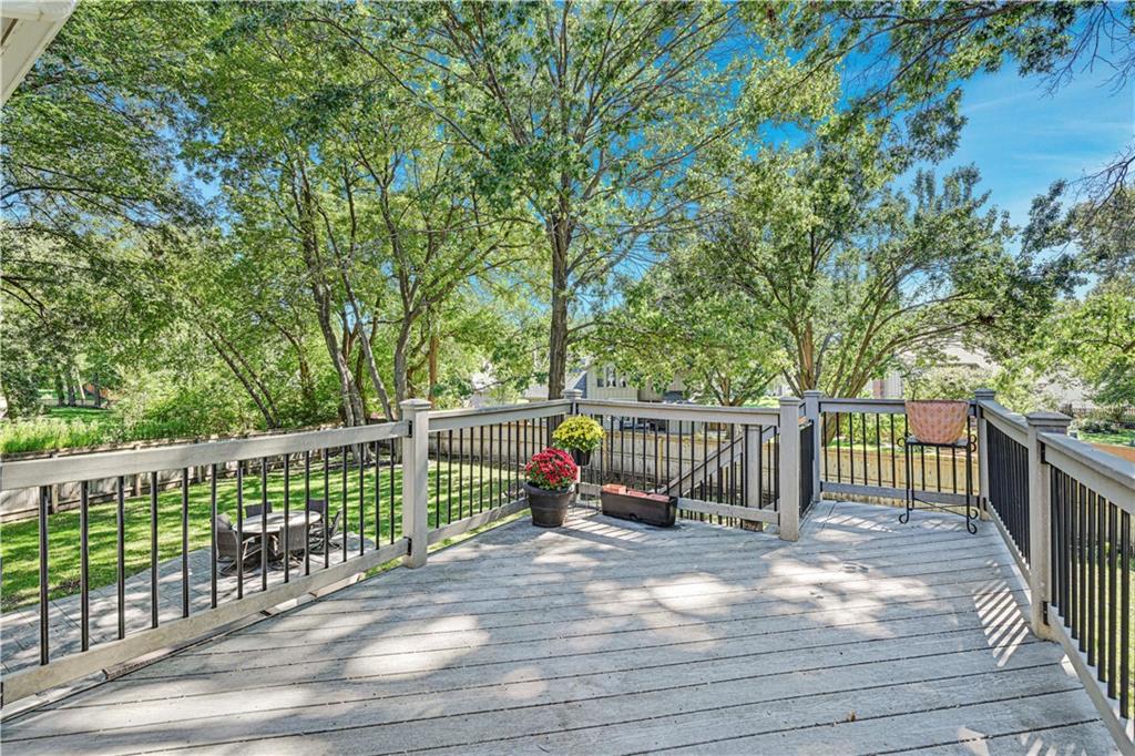 12432 Perry Street — photo