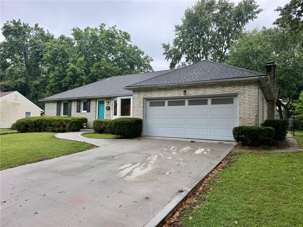 8842 Foster Lane — photo