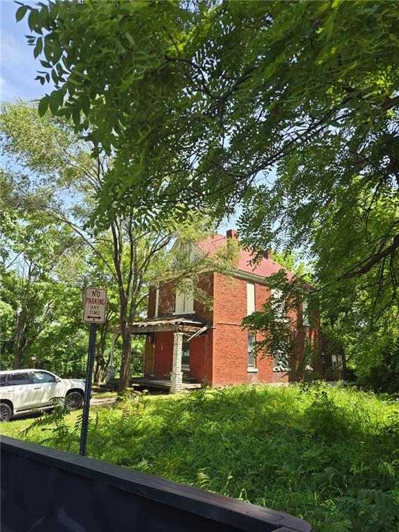 711 Troop Avenue — photo