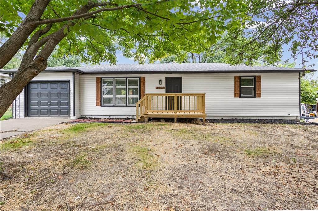 Woodland Drive — photo