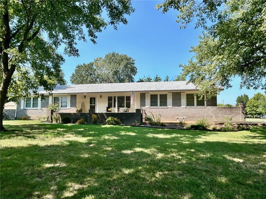 111 Woodcliffe Drive — photo