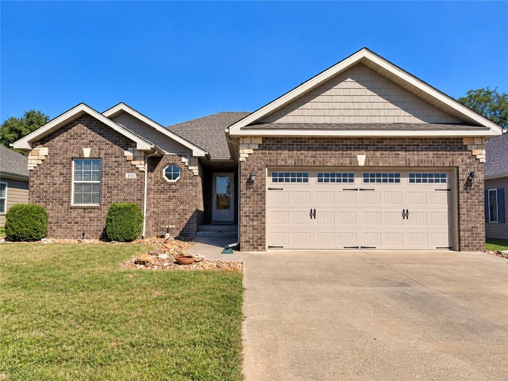 307 Jamestown Drive — photo