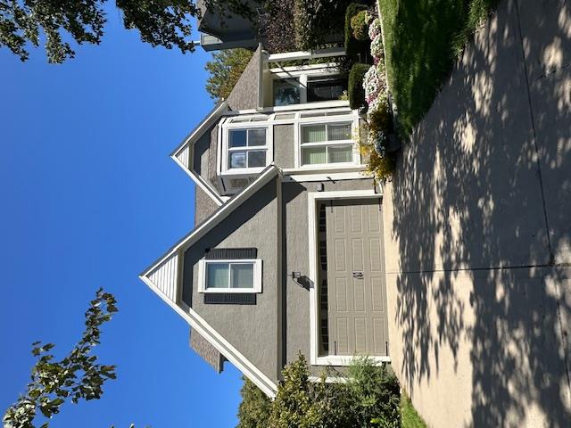 12133 Craig Street — photo