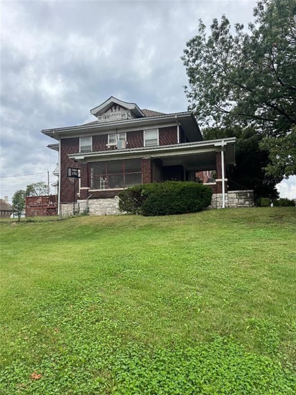 1007 Laurel Avenue — photo