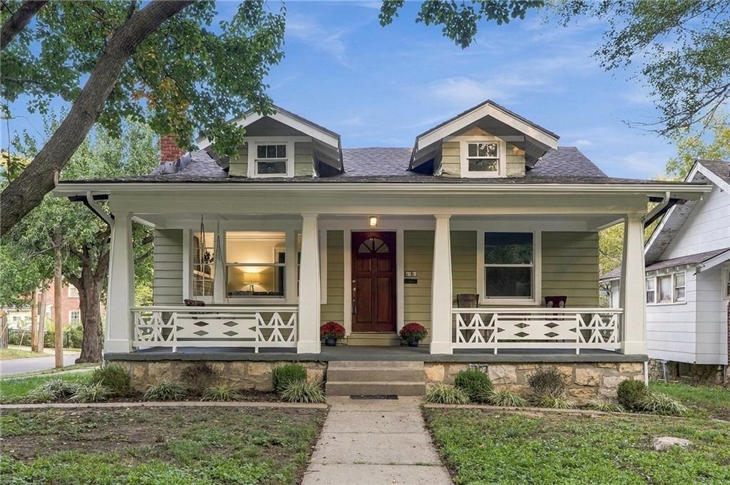6101 Charlotte Street — photo