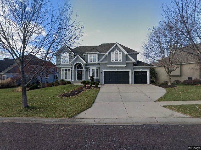 14404 Maple Street — photo