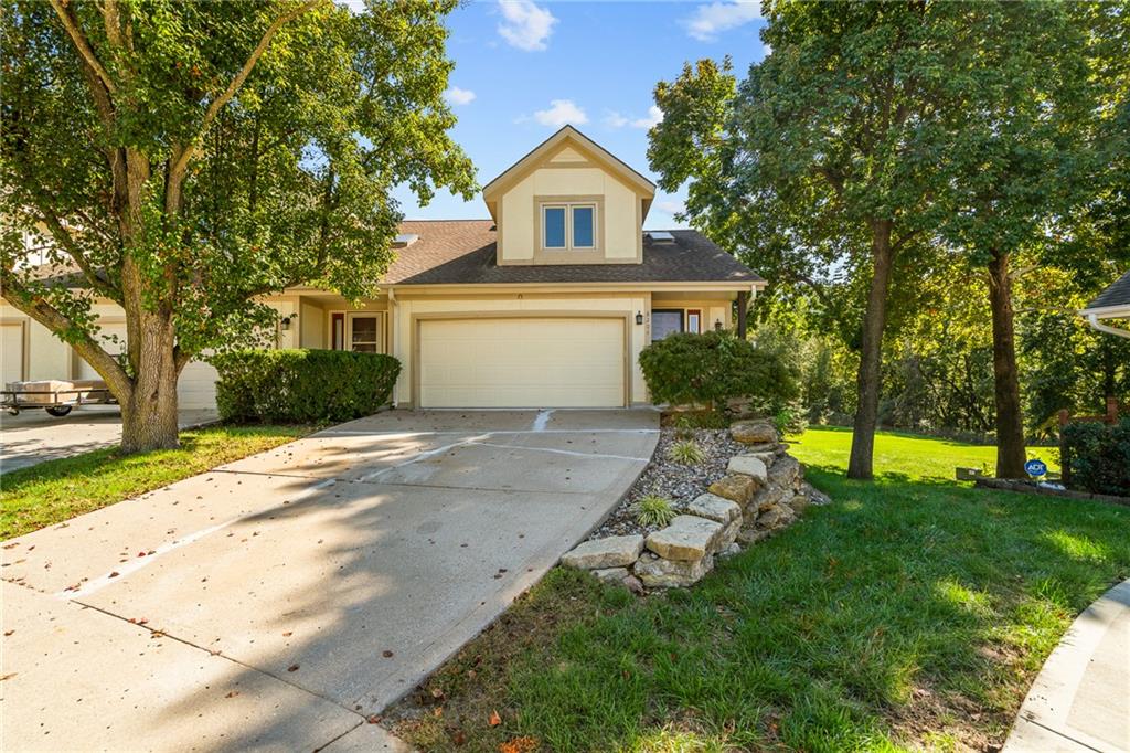 8204 NW Bradford Court — photo