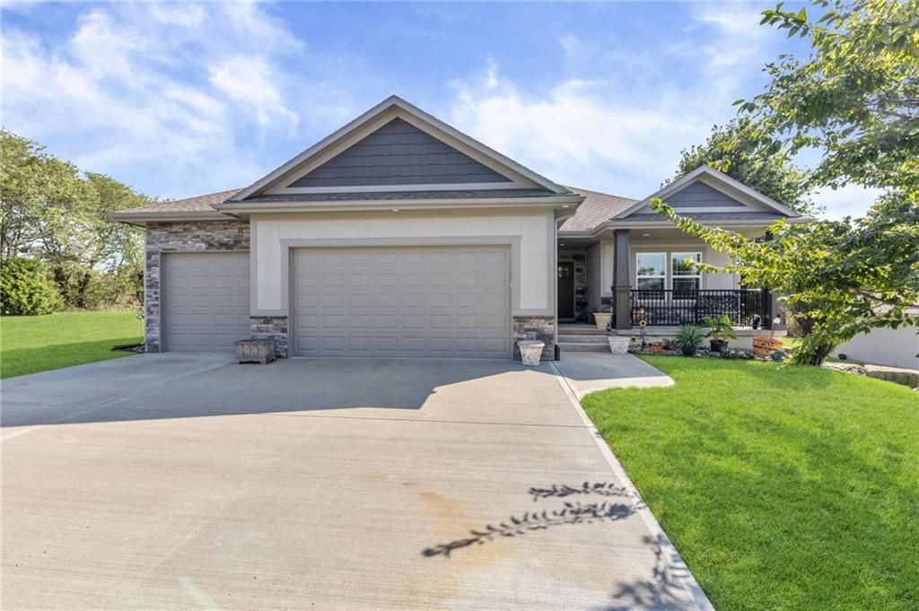 15109 Linden Court — photo