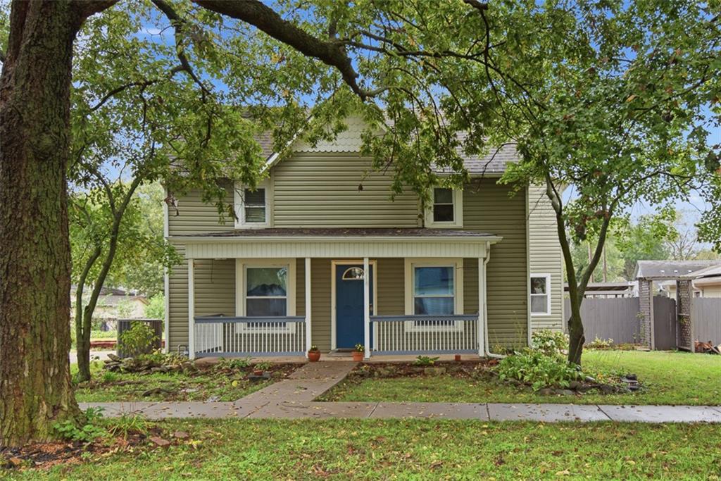414 Elm Street — photo