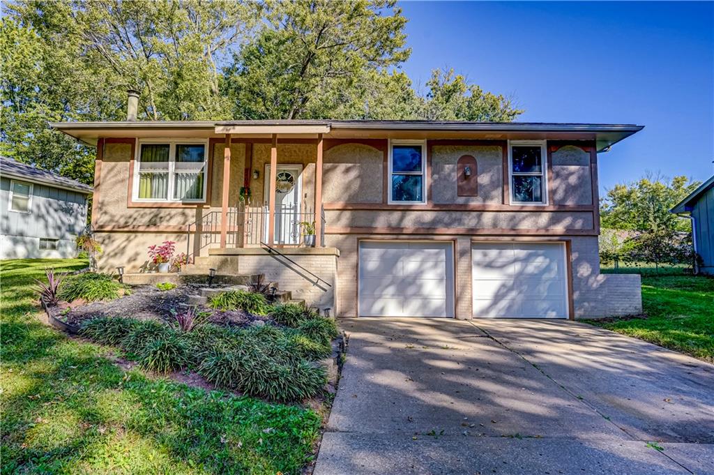 2409 SW South Court — photo