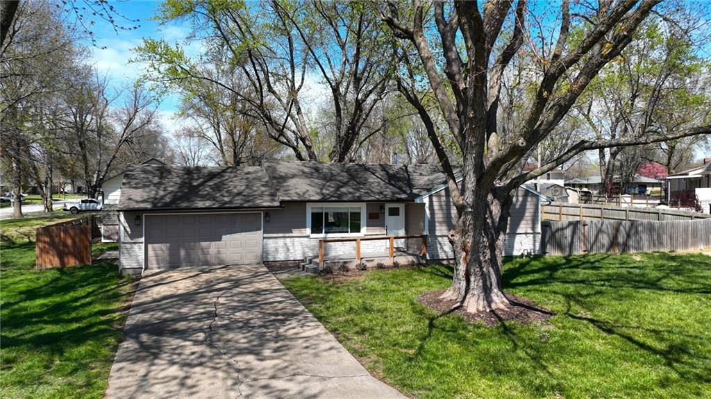1604 Ridgeway Drive — photo