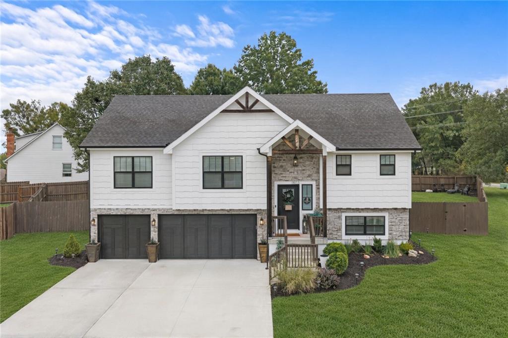 1803 NW Madi Court — photo
