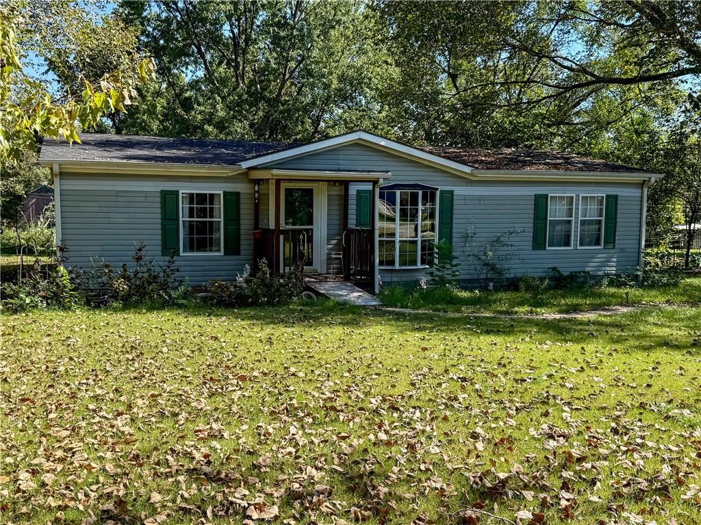 619 Hoover Street — photo