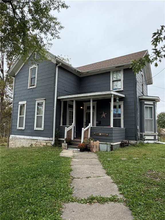 603 W 10th Street — photo