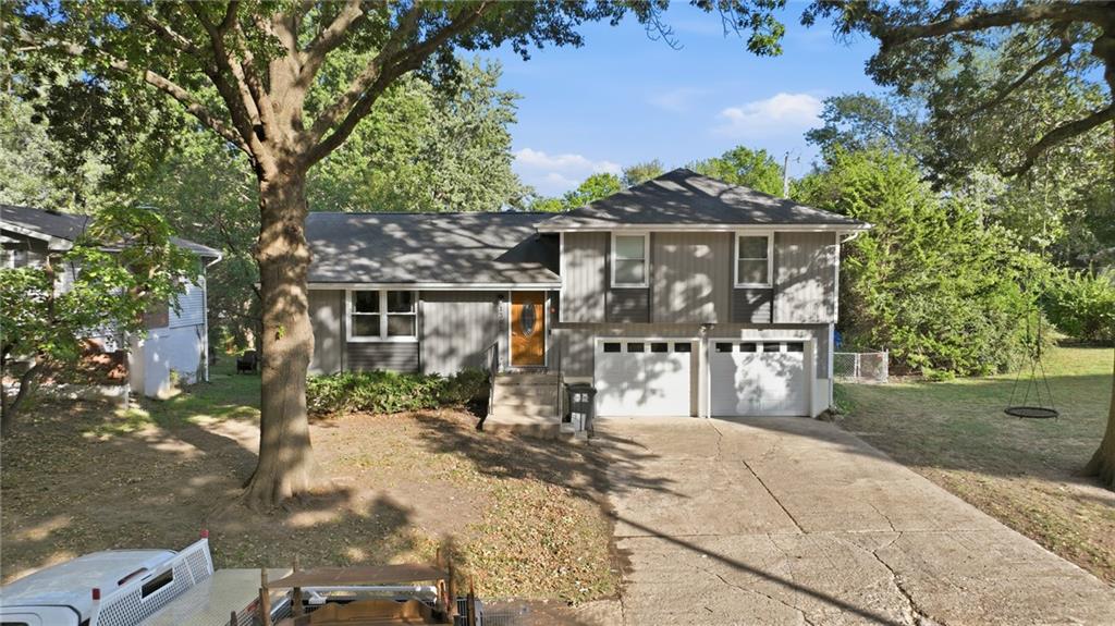 1305 Madison Street — photo