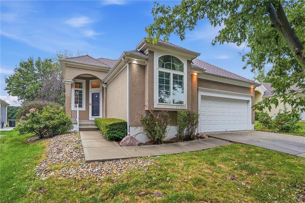 13408 Summit Court — photo