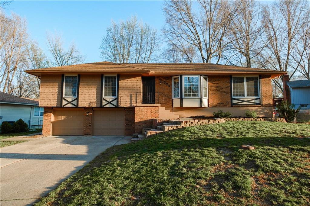 504 Johnston Drive — photo