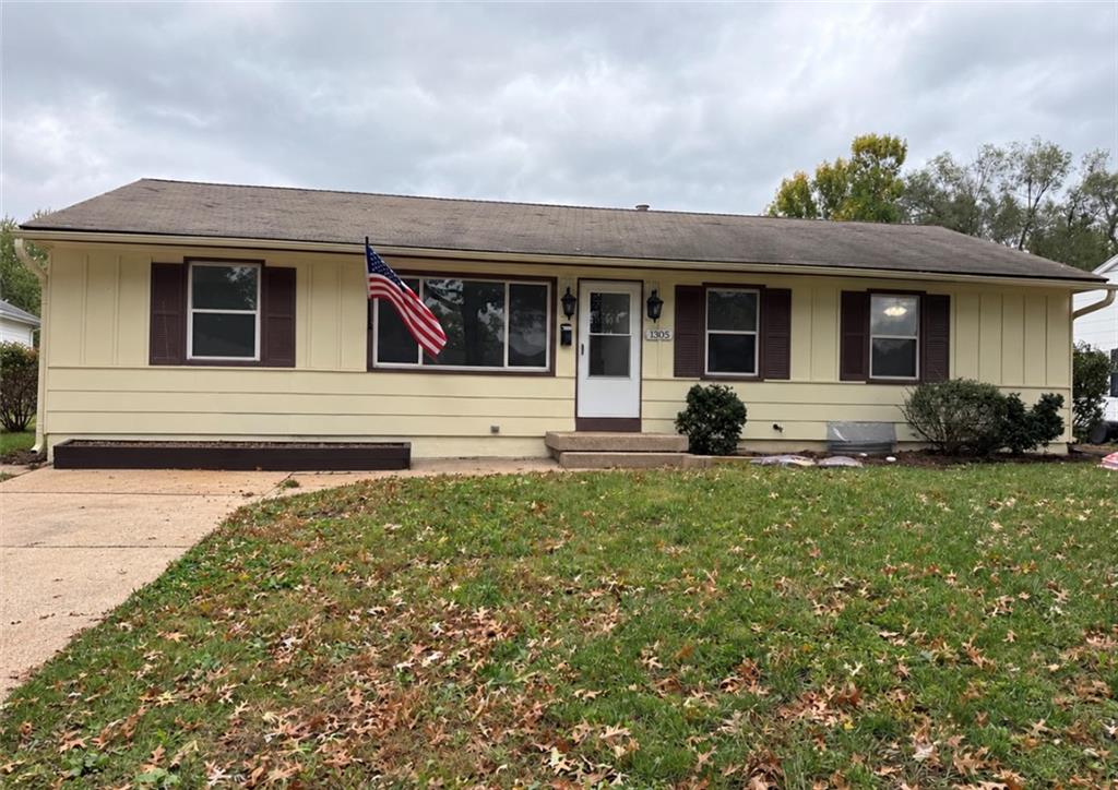 1305 Farview Drive — photo