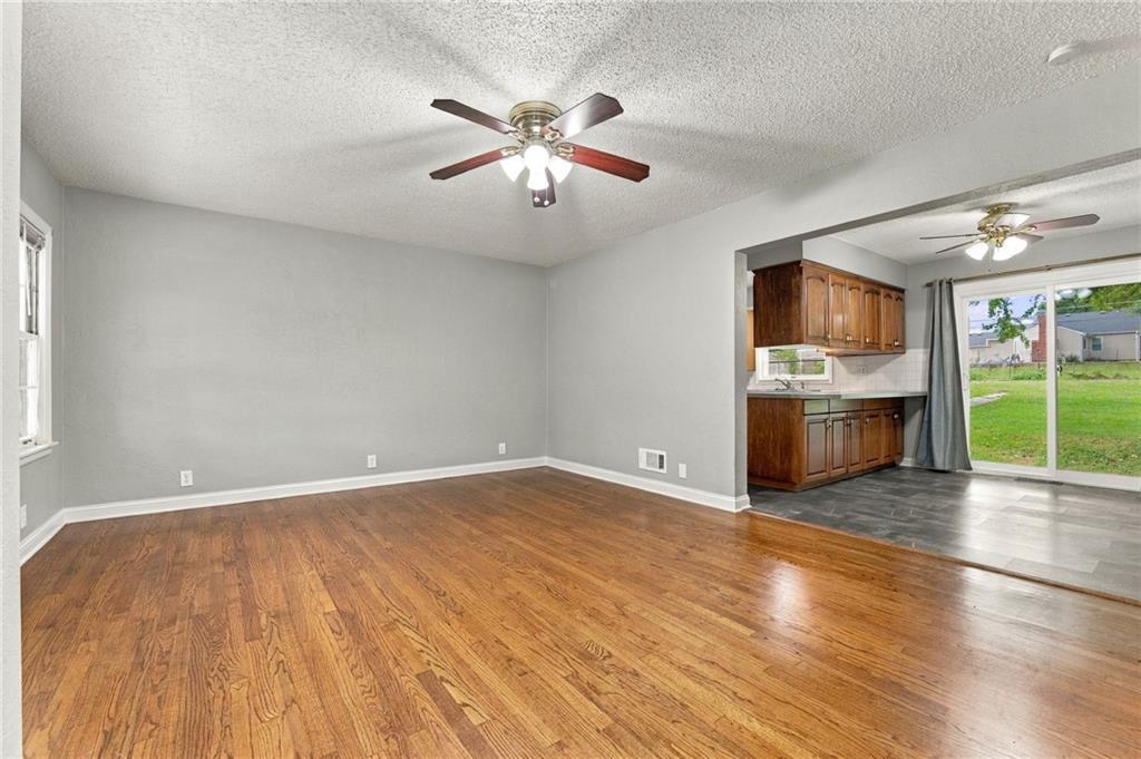 10601 E Sheley Road, Independence, MO 64052 — photo 2
