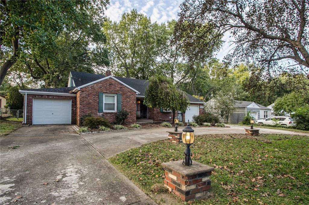 9007 E 68th Street, Raytown, MO 64133 — photo 3