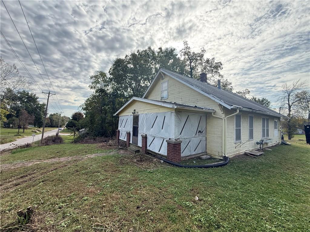 1301 E Mechanic Avenue — photo
