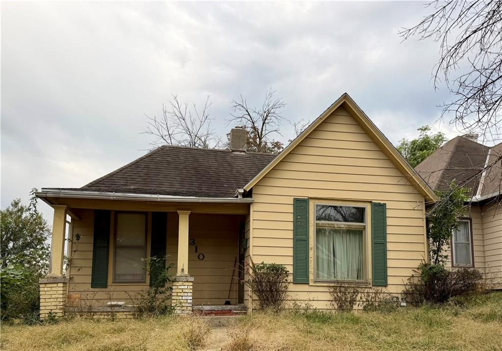 2310 Edmond Street — photo