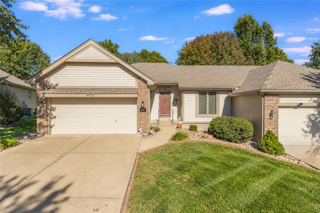 8535 Chatham Circle — photo