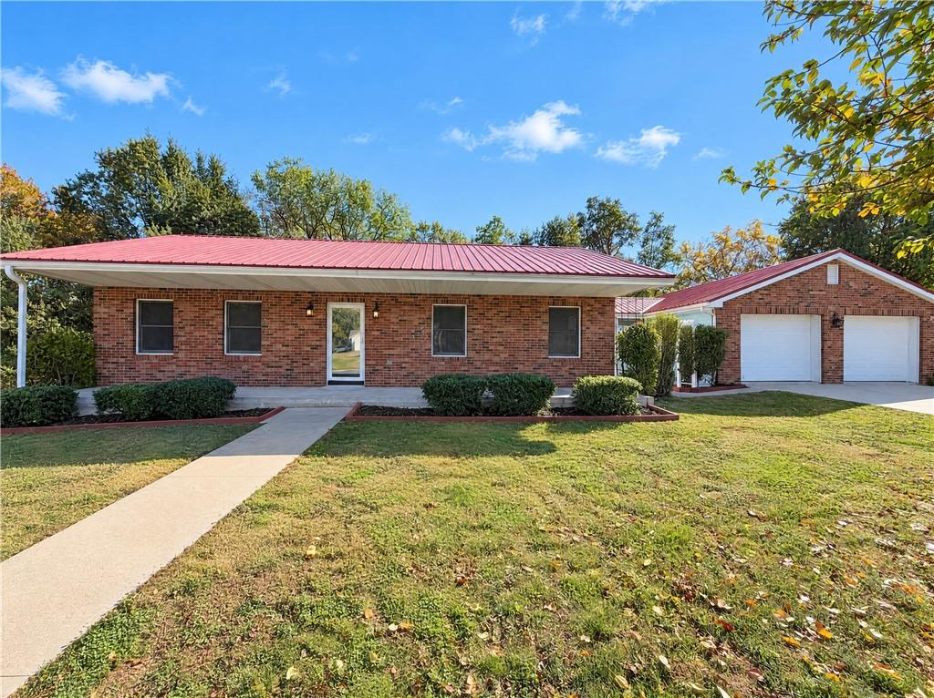 4 Sunset Drive — photo