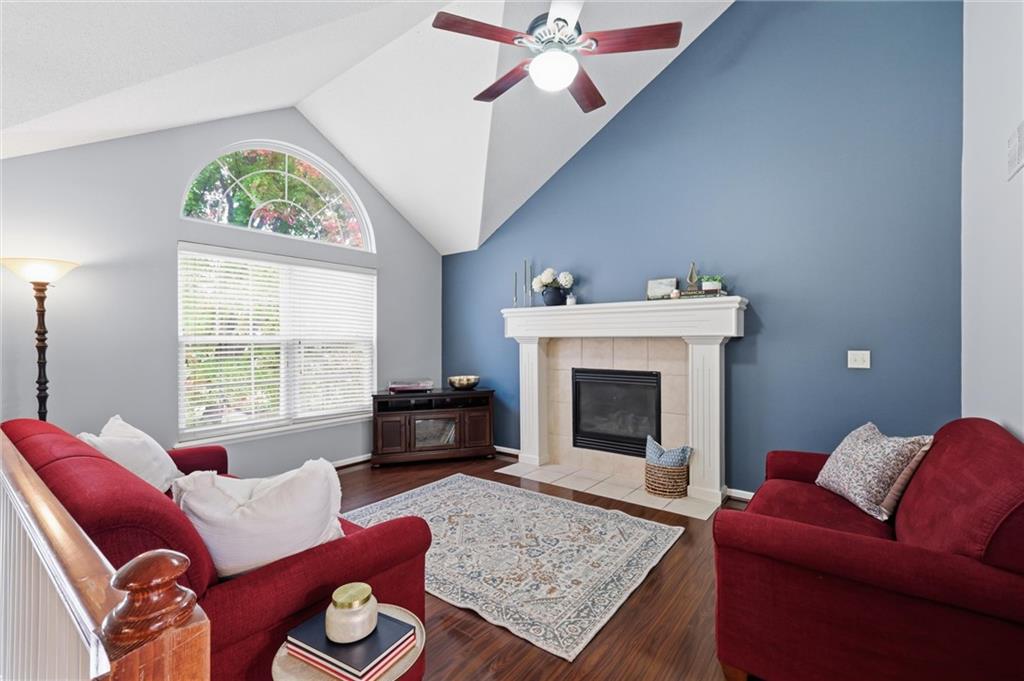 304 Taylor Lane — photo